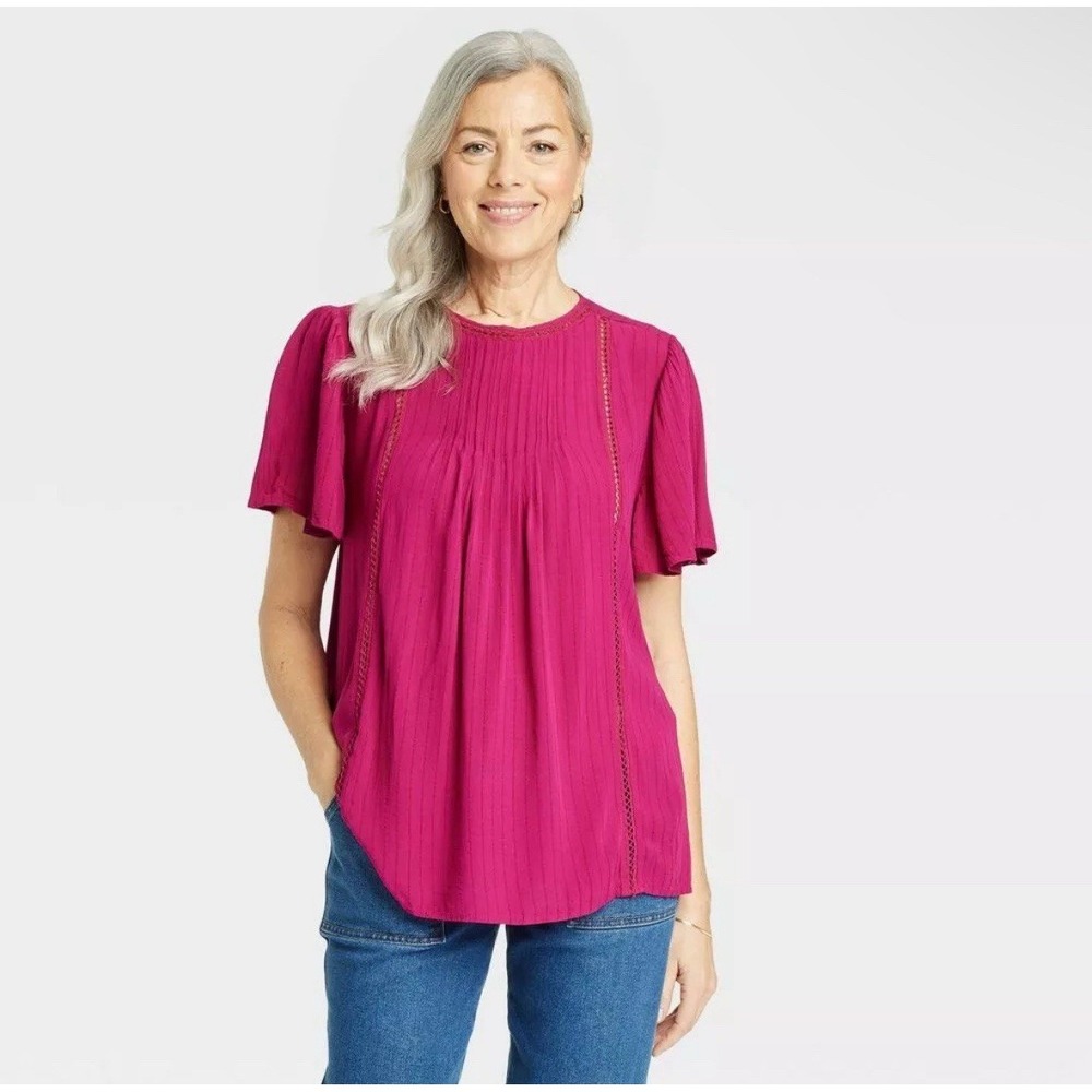 NEW Knox Rose Eyelet Embroidered Top Flutter Sleeve Cottage Boho Spring Magenta‎